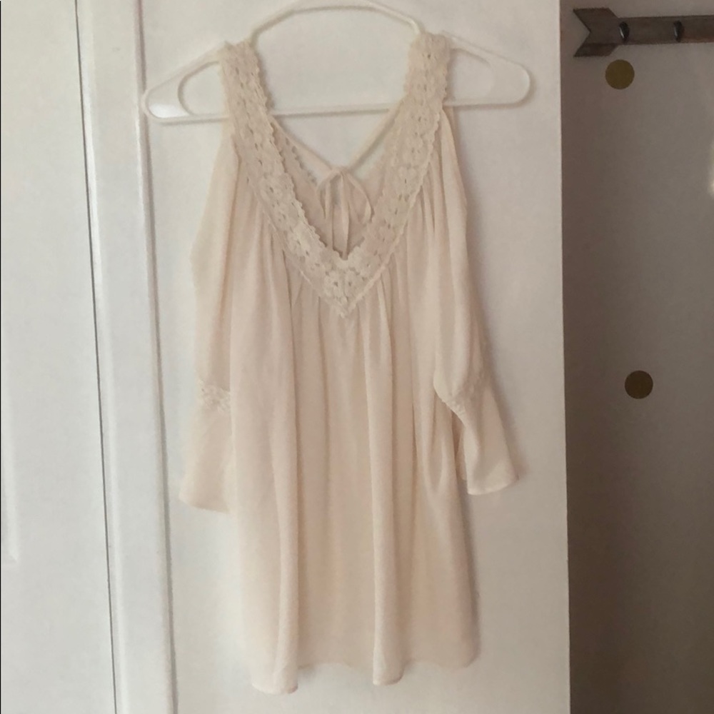Charming Charlie cold shoulder blouse